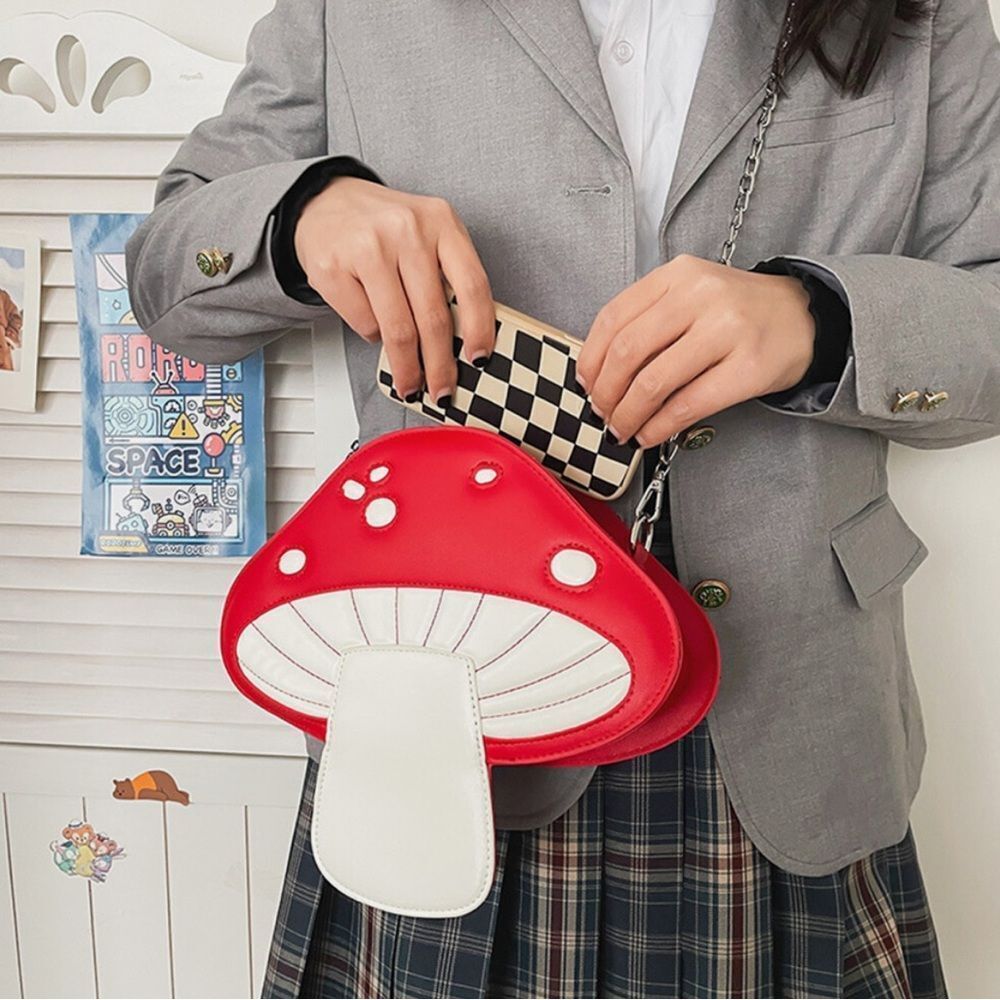 Red and White Mushroom-Shaped shoulder bag - Picture 10 of 11